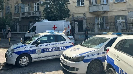 Alo! na mestu užasa na Vračaru: Buknuo požar u stanu, telo vlasnika pronađeno u kupatilu (VIDEO)