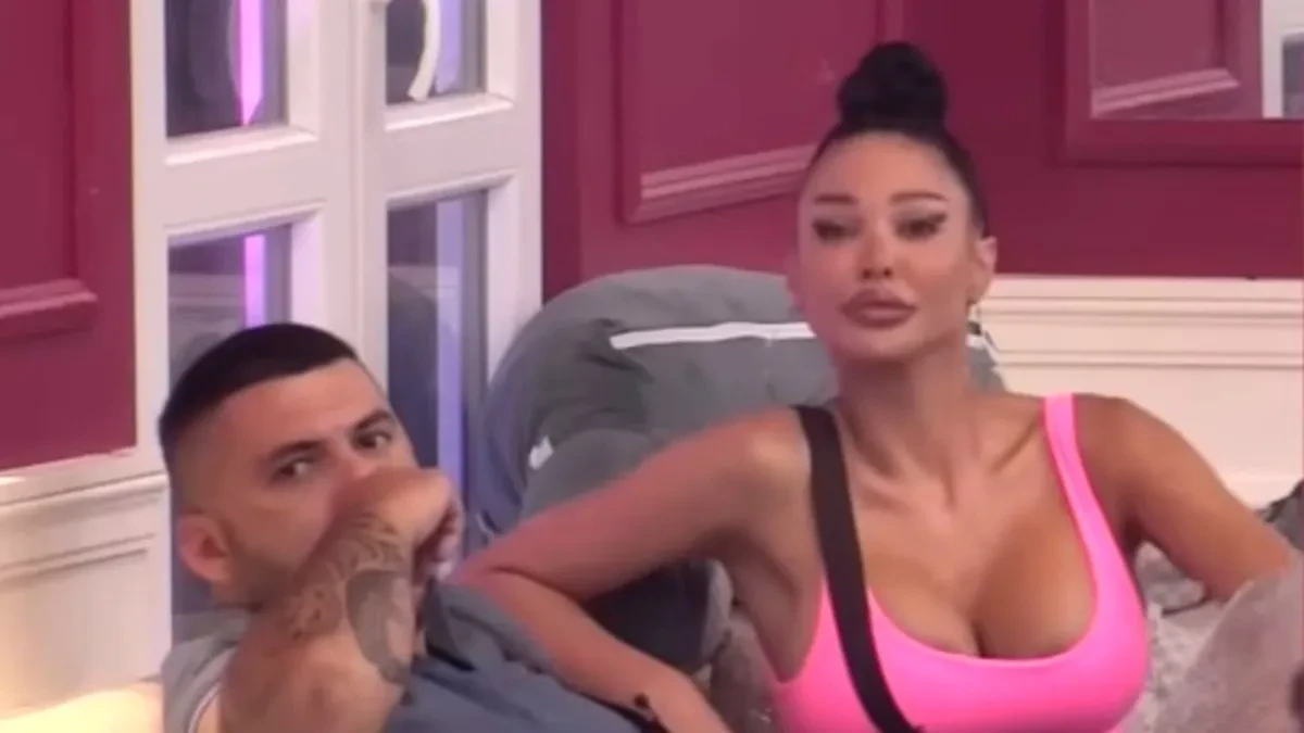 Asminovi nemilosrdno udarili na Maju! Nakon haosa u Eliti objavili detalje iz njene prošlosti koji su izazvali buru (FOTO)