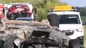 Isplivao snimak za koji se tvrdi da je prethodio tragediji u Trsteniku: Radmila (43) poginula na mestu, deca povređena - mladić se direktno zakucao u njih