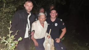 Policajci spasli deku (89) na Vlasini: Svaki minut je bio bitan, pronađen iscrpljen i nemoćan (FOTO)