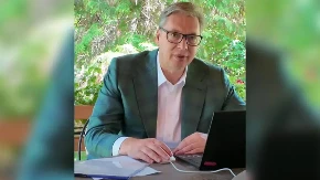 Vučić doneo sjajne vesti! Od 1. avgusta kreću jeftiniji lekovi, od septembra velike isplate
