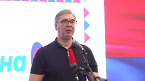 Vučić: Hvala vam na ovako veličanstvenom dočeku