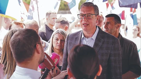 Predsednik Srbije u Lapovu najavio konačni obračun s blokaderima: Mnogo para je uloženo u rušenje Srbije, uzeli su nam sve što ste vi gradili  