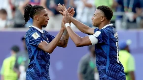 Pretekao čuvenog Brazilca: Olise srušio Peleov rekord star 56 godina 