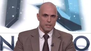 Godinama gradio karijeru napadajući Srbe: Evo šta je pisao novinar Komnenić kome je zabranjen ulazak u Srbiju