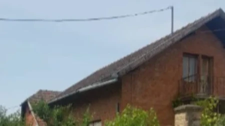 Dve kuće za samo 32.000 evra! Majke za kupovinu mogu da dobiju čak 6.400 evra od države
