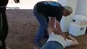 Sveštenik prebio predsednika mesne zajednice! Incident usred crkve Svetog Ilije, policija odmah reagovala! (VIDEO)