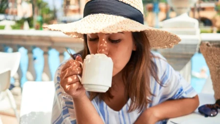 Da li vas kafa zaista dehidrira? Istina nije ono što većina misli