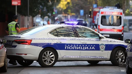 Očevidac otkrio kako se dogodila nesreća na Vračaru: "Audi" udario u ženu i teško povredio noge, evo kako je spasila ćerkicu