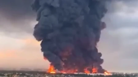 Ukrajinska vojska napustila položaje! Krenulo je razaranje, apokaliptične scene, sve gori (VIDEO)