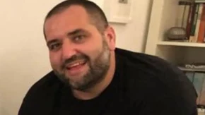 Nastavljamo da češljamo presmešnu blokadersku listu, Predrag Voštinić je broj 47: Kraljevački Romeo parama stranih  fondacija platio smanjenje želuca