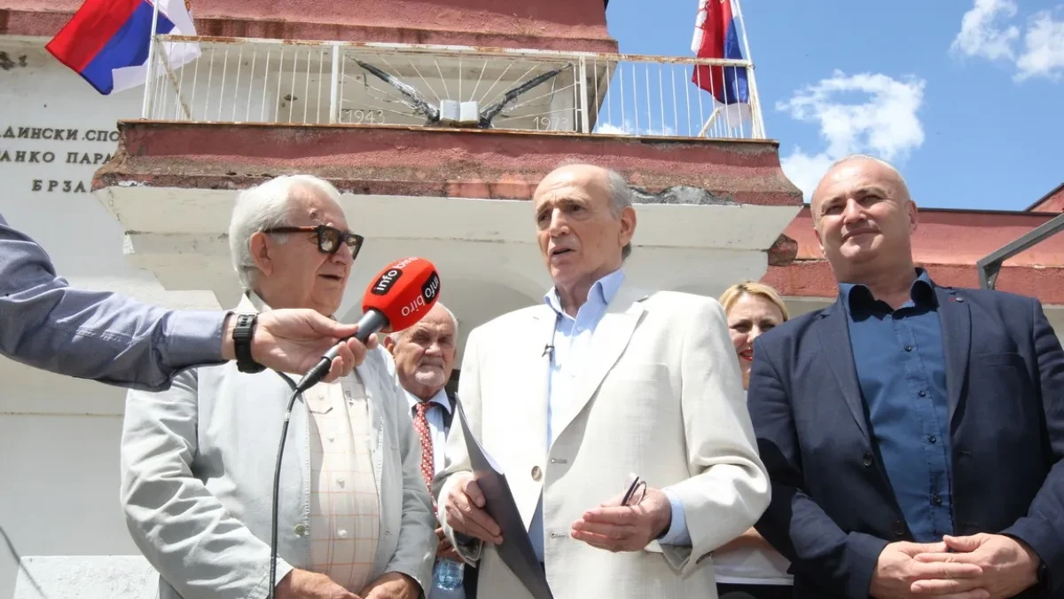 Ministar Krkobabić u poseti selima Batočine: Da se ljudi pitaju