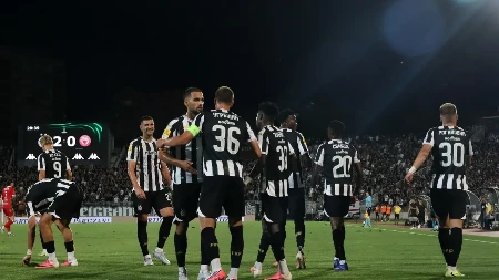 Žurka i poker crno-belih u Humskoj: Partizan na evropskoj premijeri Saleta Ilića ubedljiv protiv Luksemburžana