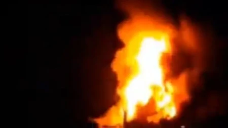 Svet strepi za isporuke nafte: Trenutak kada su Huti raketirali saudijske tankere (VIDEO)