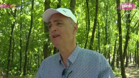 Posle 4 decenije braka progovorio o razvodu: " U ovim godinama..."