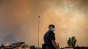 Evakuisano skoro 270.000 ljudi: Pakao u Španiji i Francuskoj! (VIDEO)