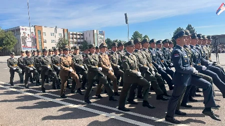 Svečanost povodom promocije najmlađih oficira Vojske Srbije, prisustvuje predsednik Vučić