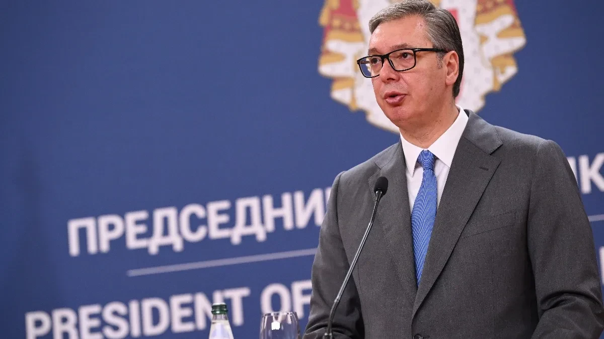 Oglasio se Vučić! "Moja politika je ista i ceo svet je zna, blokaderi se plaše da kažu šta je njihova"