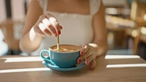 Odgovor na večno pitanje: Otkrivamo koliko šoljica kafe treba popiti dnevno, bićete iznenađeni