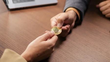 Ništa od oporavka - bitkoin nastavio pad, investitori sve oprezniji
