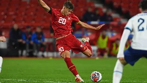 Prozvali ga "novim Sergejem Milinković Savićem", izabrao Srbiju pre Italije, a sada ima novi klub