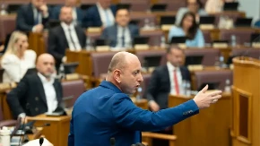 "Crna Gora je kapitulirala!" Knežević o dogovoru koji će izazvati buru