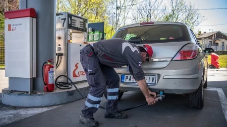 Vlada produžila zabranu - izvoz nafte i derivata stopiran do 31. jula