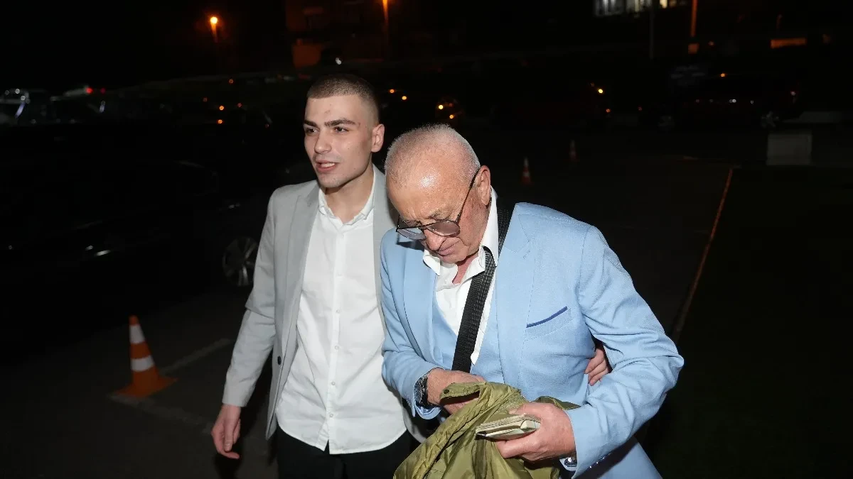 Oglasio se Era nakon vesti da mu se unuk predozirao: "Da nekoga obezbedim, a da on koristi narkotike, neprihvatljivo!"
