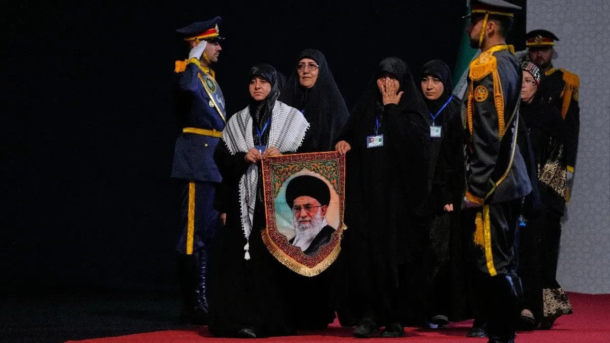 Teheran zatvoren! Očekuje se 15 miliona ljudi na oproštaju od Alija Hamneija