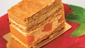 Napoleon torta sa kajsijama prava letnja poslastica: Svaki sloj priča priču