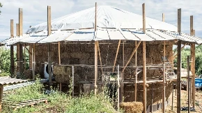 Beton nije jedino rešenje - prirodna gradnja se vraća u modu