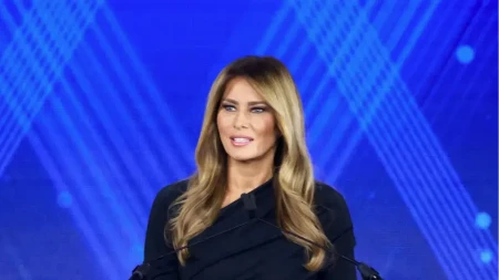 Melanija Tramp pomogla u spajanju pete grupe ukrajinske i ruske dece sa porodicama