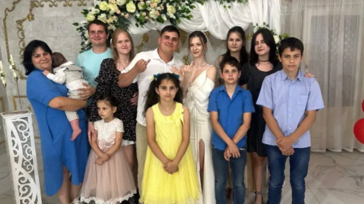 "Ovo je porodica koju su danas ubili. Od kuće nije ostalo ništa" Zelenski objavio potresnu fotografiju (FOTO)