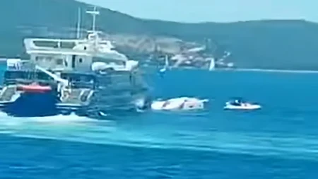 "Viknuo sam: Petre, levo!" Jeziva ispovest jedinog preživelog posle sudara na Jadranu: "Devojka mi je ostala priklještena u olupini"