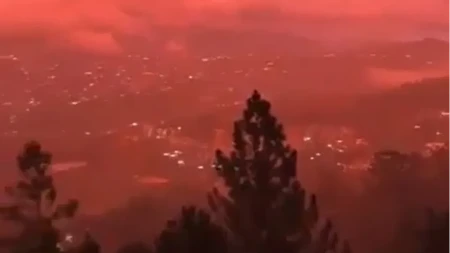 "Krvavo nebo" nakon razornih zemljotresa! Građano u panici, a evo o čemu je reč (VIDEO)