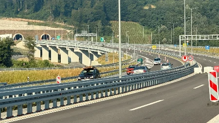 Radovi na auto-putu od Novog Sada ka Beogradu: Izmena saobraćaja i na izlazu iz Srbije