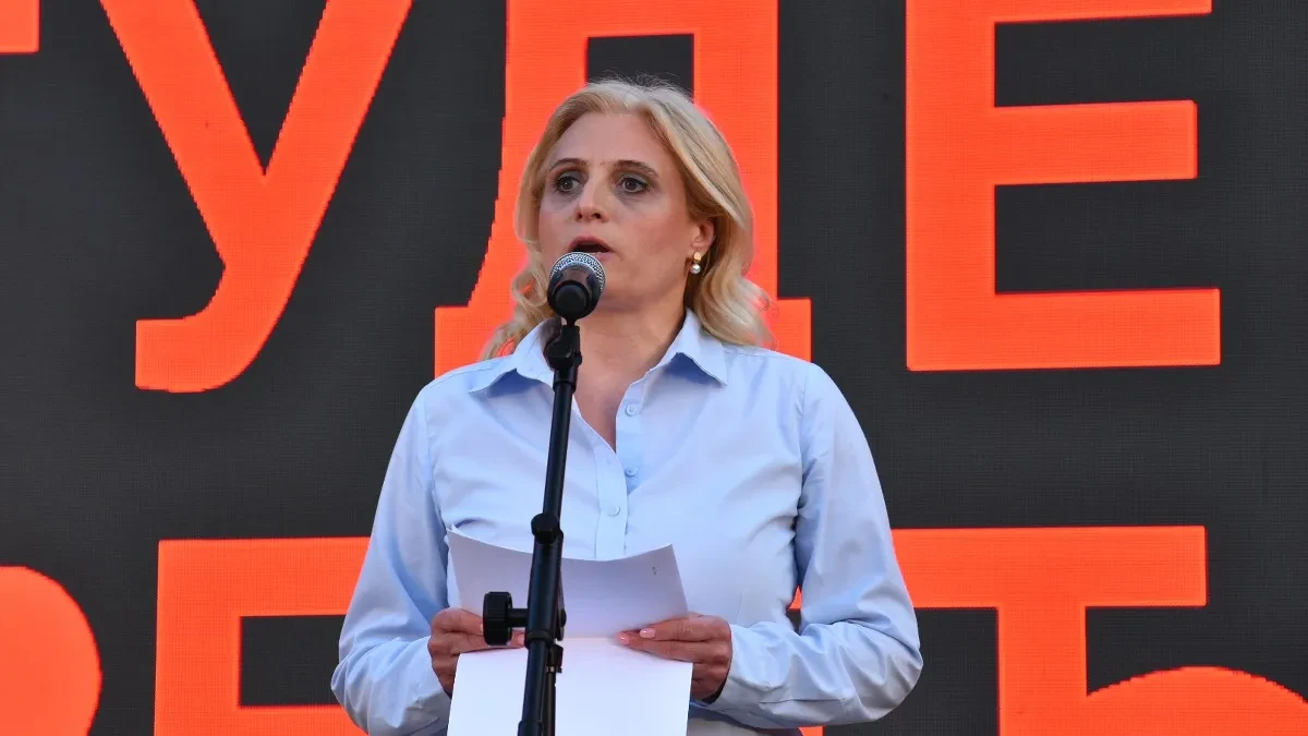 Jelena Pavlović udarila na Pavla Grbovića: On je neznalica bez dana radnog staža