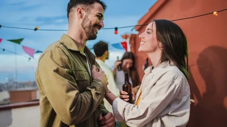 Neočekivani preokret stiže za 3 horoskopska znaka: Samotni dani su iza njih - od 6. jula počinje divan period