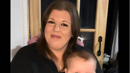Moj sin ima 8 meseci, 18 kilograma, a nosi odeću kao da ima 6 godina: Jedva staje u kolica, ne znam šta da radim!