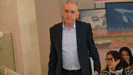 Posle sramotnog tvita o novinarkama, Zdravko Ponoš je na stubu srama: Kad ti je jedina hrabrost da udaraš na žene, sve si rekao o sebi
