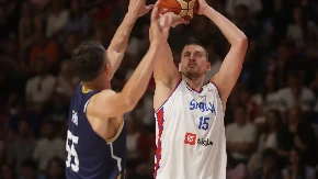 Jokić se poigravao, Srbija u krcatom Pioniru deklasirala Bosnu i Hercegovinu