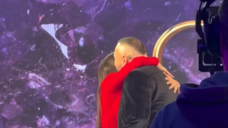 "Dajem nagradu od 10.000 evra" Prevaren naš pevač, javno moli za pomoć