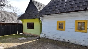 "U našem selu živi 17 ljudi, hiljade turista dolaze svakog dana, kao da živimo u kanalizaciji... Jesmo li u zoološkom vrtu"