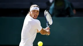 Zverev se kockao, ali sprečio dramu i plasirao se u četvrtfinale Vimbldona