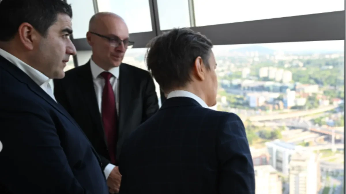 „Ovde pre deset godina nije bilo ničega“ Brnabić pokazala evropskim gostima kako danas izgleda Beograd