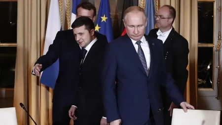 Isplivali šok detalji prvog sastanka Putina i Zelenskog: "Odmah je krenuo da se svađa..."