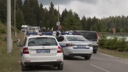 Teška nesreća na Goliji, poginuo maloletnik (15): Tri osobe povređene (FOTO)