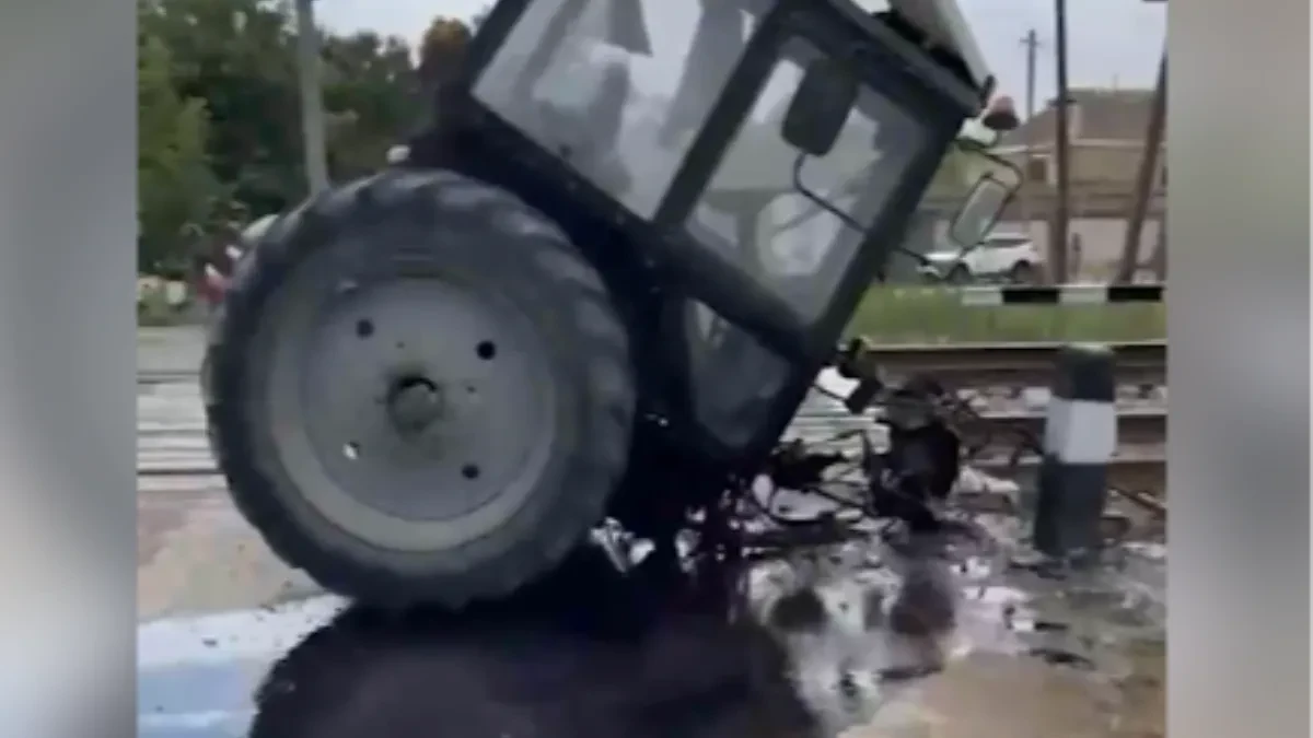 Užas: Voz razneo traktor