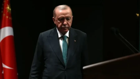 Erdogan naoružao evropske lidere! Šokantne scene na samitu NATO-a!