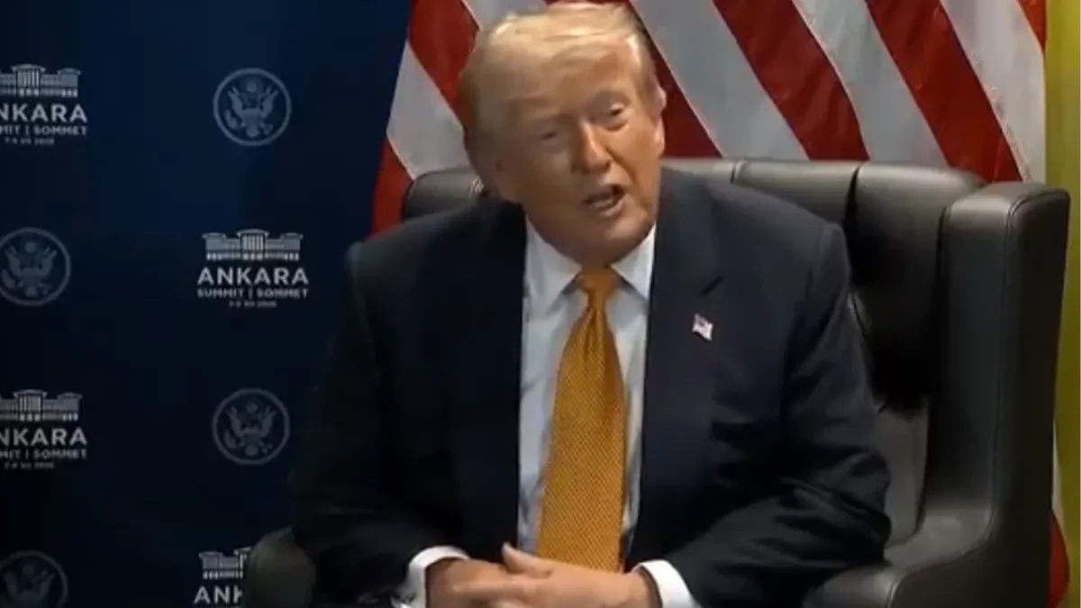 Tramp: "Islamska Republika Japan" ispalila rakete na američki nosač aviona (VIDEO)